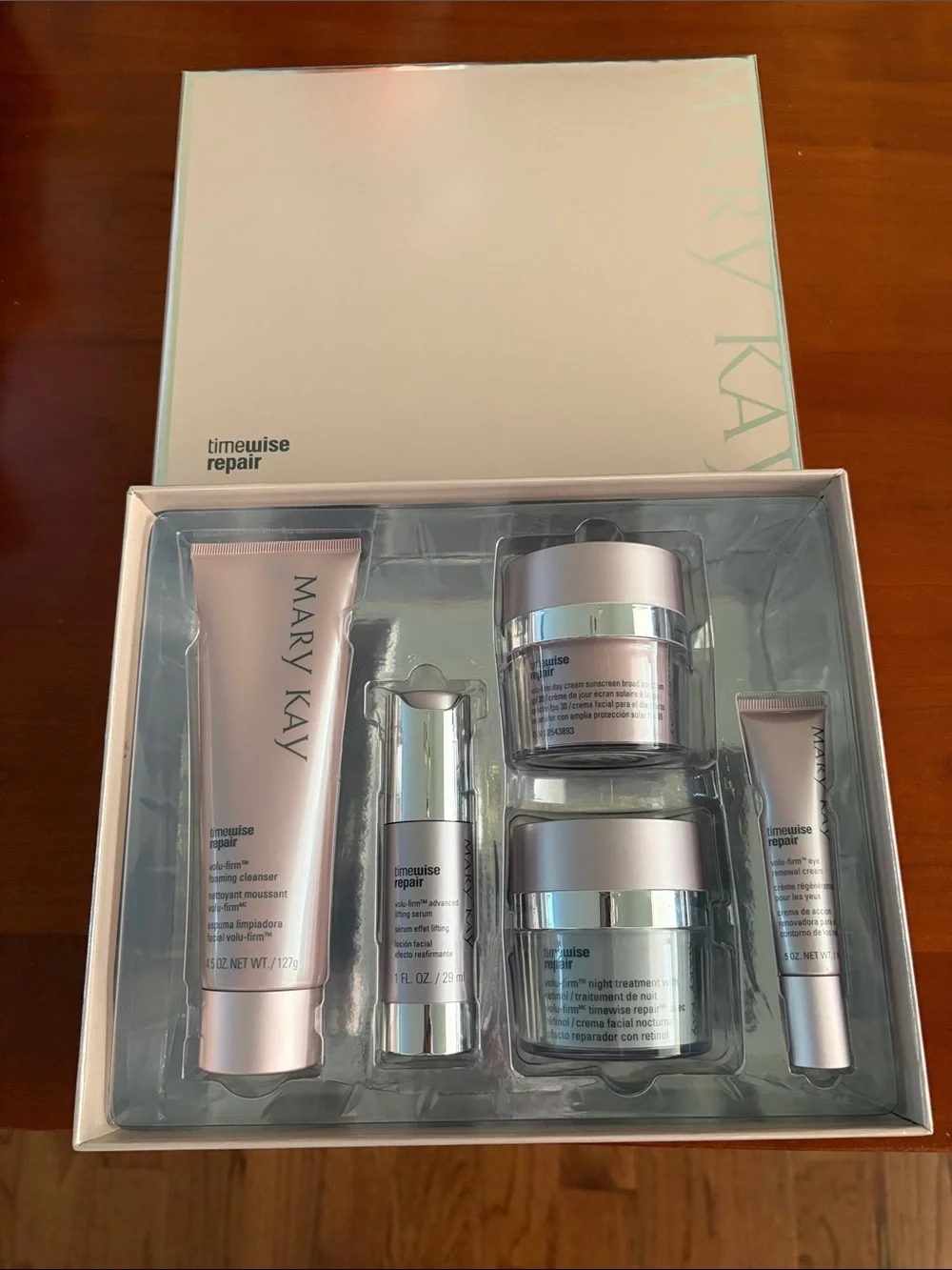 Mary Kay Timewise Repair Set